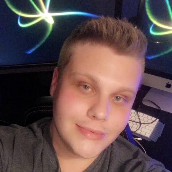alextoyna16